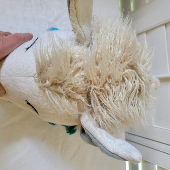 Target’s Pillowfort Llama Plush Bust Stuffed Head Children’s Animal Room Decor - Picture 5 of 8